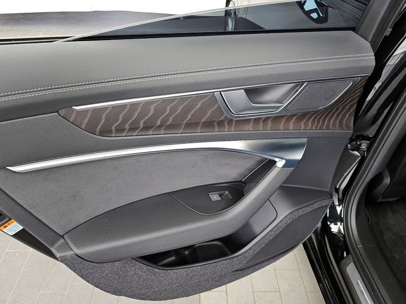 2022 Audi A6 45 TFSI Premium photo 25