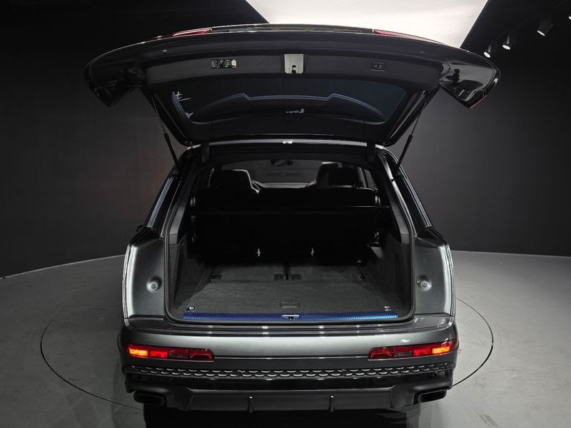 2025 Audi Q7 50 TDI Quattro Premium photo 20