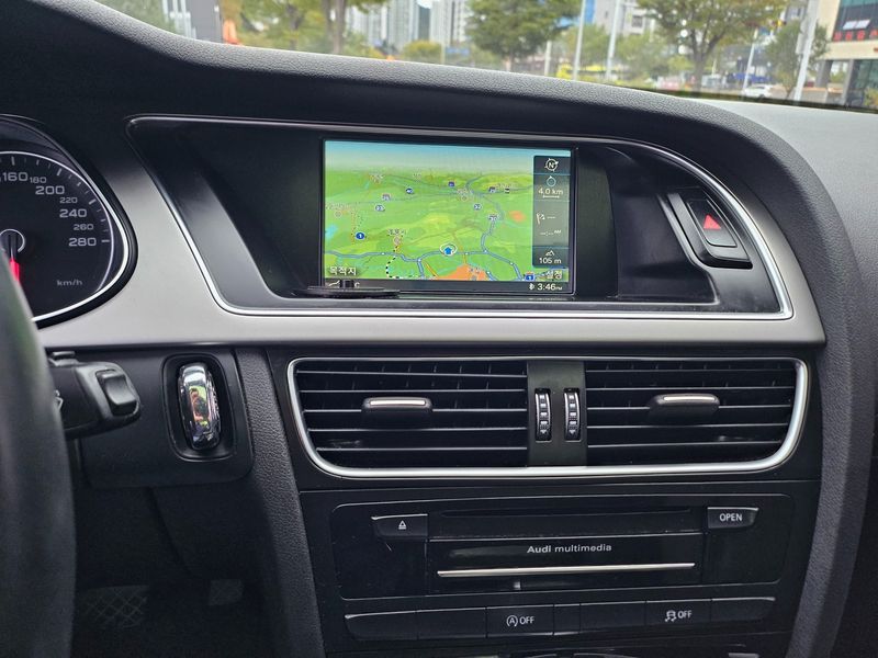 2015 Audi A4 30 TDI B8 photo 16