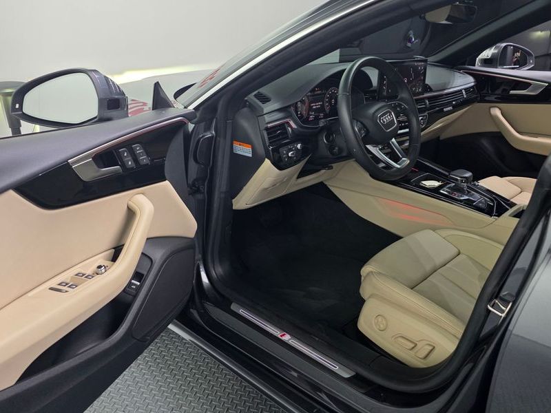 2021 Audi A5 40 TDI Quattro Premium Sportback photo 11