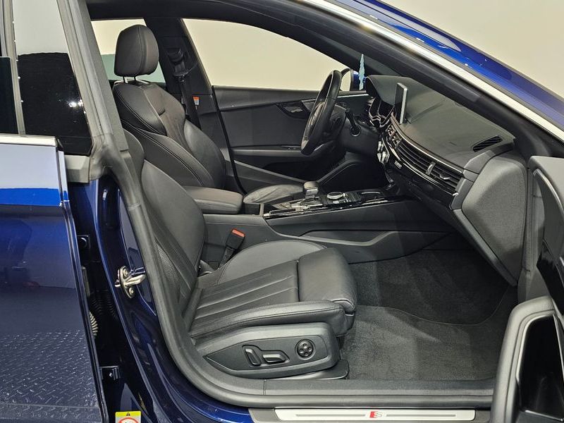 2019 Audi A5 45 TFSI Quattro Premium Sportback photo 11