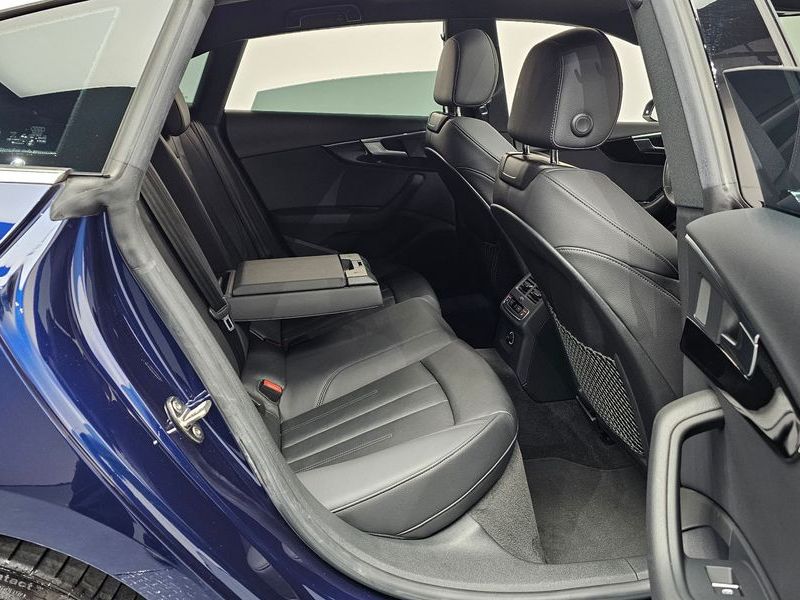 2019 Audi A5 45 TFSI Quattro Premium Sportback photo 12