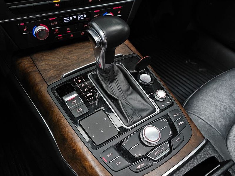 2012 Audi A7 3.0 TFSI Quattro Dynamic 4G photo 9