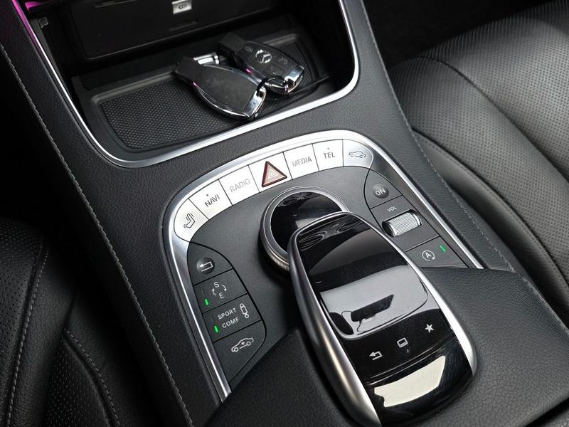2015 Mercedes-Benz S-Class S400L 4MATIC photo 18