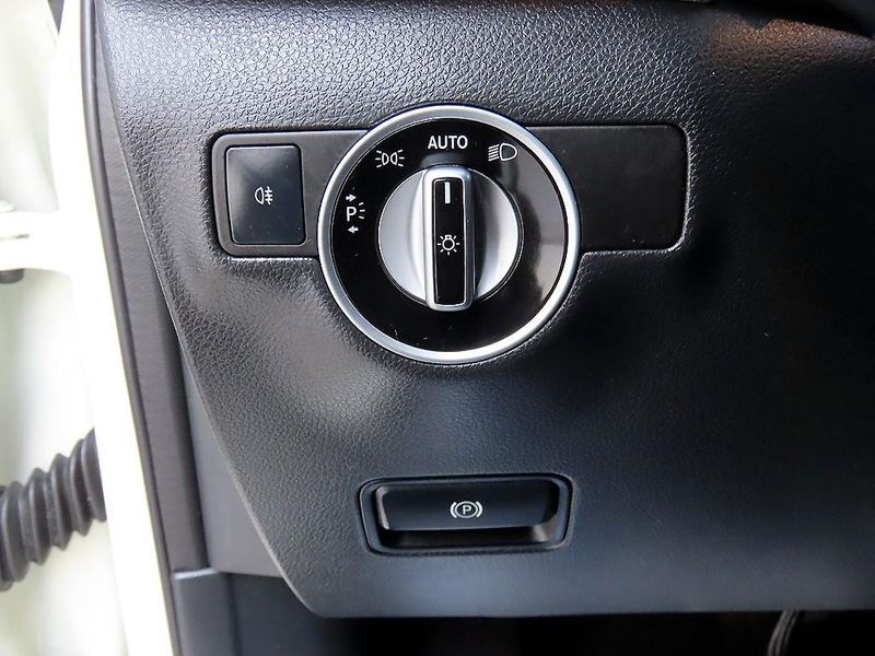 2013 Mercedes-Benz B-Class B200 CDI Blue efficiency Sport pack photo 13