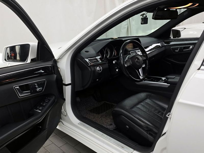 2014 Mercedes-Benz E-Class E220 CDI Avantgarde photo 10