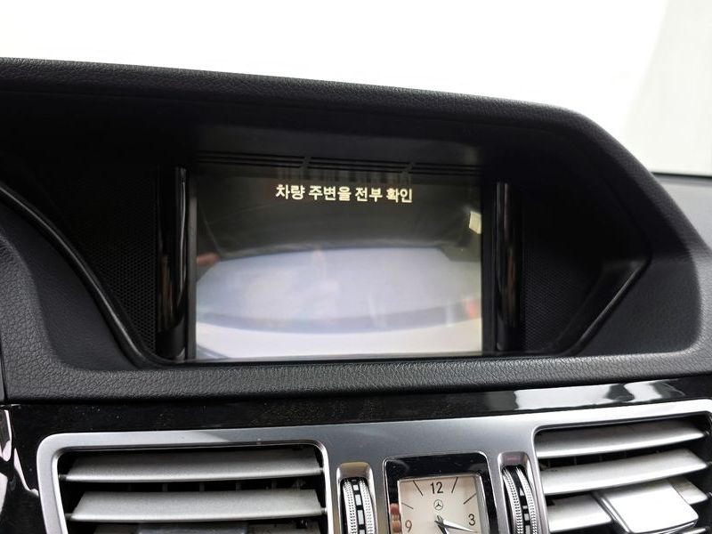 2014 Mercedes-Benz E-Class E220 CDI Avantgarde photo 15