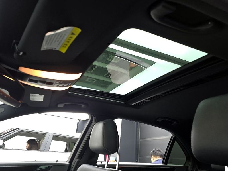 2014 Mercedes-Benz E-Class E220 CDI Avantgarde photo 18