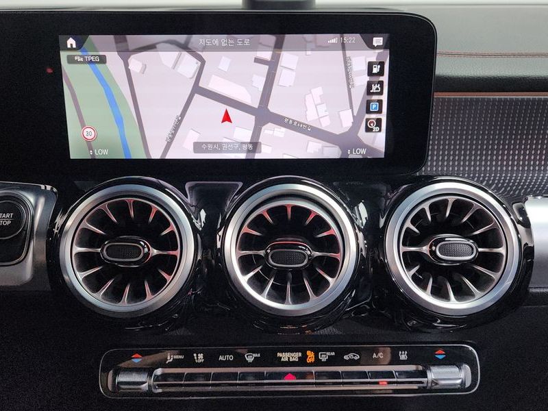 2024 Mercedes-Benz EQB X243 EQB300 4MATIC AMG Line photo 12