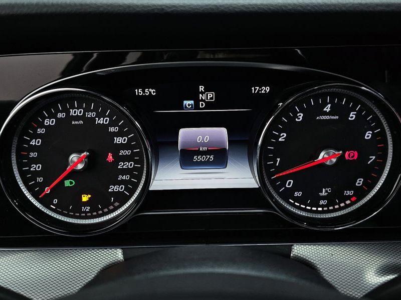 2017 Mercedes-Benz E-Class E200 Avantgarde photo 8