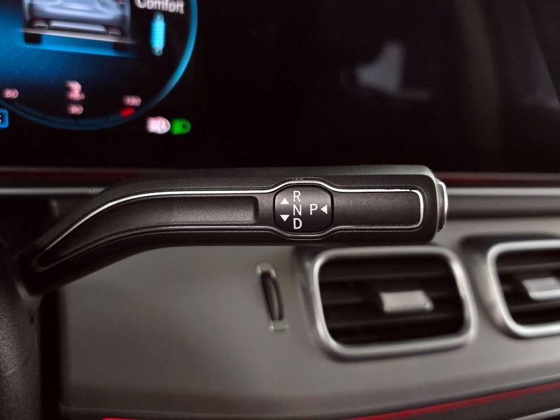 2020 Mercedes-Benz E-Class GLE300d 4MATIC photo 9
