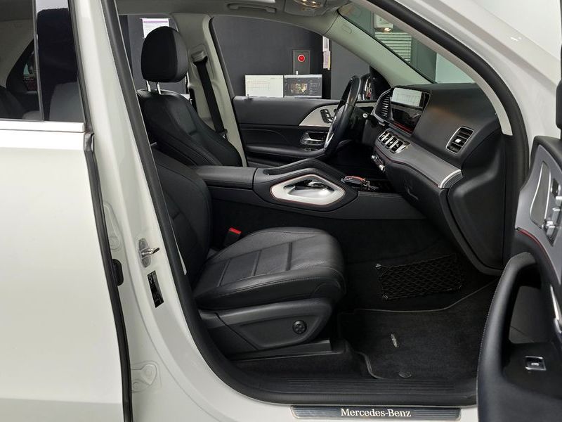 2020 Mercedes-Benz E-Class GLE300d 4MATIC photo 11