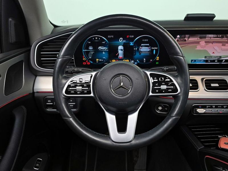 2020 Mercedes-Benz E-Class GLE300d 4MATIC photo 13