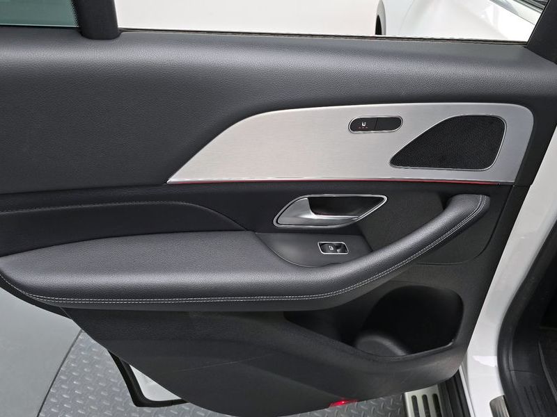 2020 Mercedes-Benz E-Class GLE300d 4MATIC photo 25