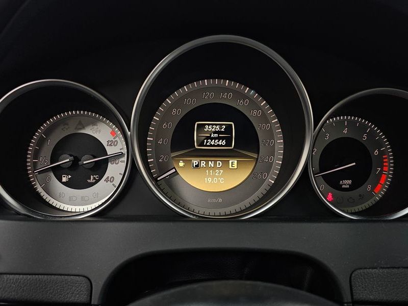 2012 Mercedes-Benz C-Class C200 CGI AVANTGARDE photo 8