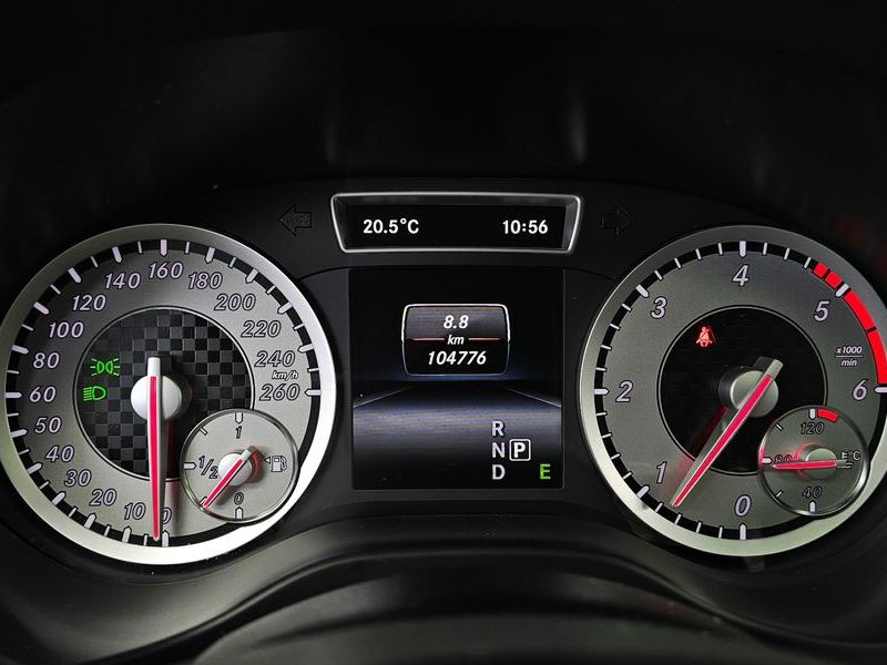 2014 Mercedes-Benz A-Class A200 CDI Night photo 8