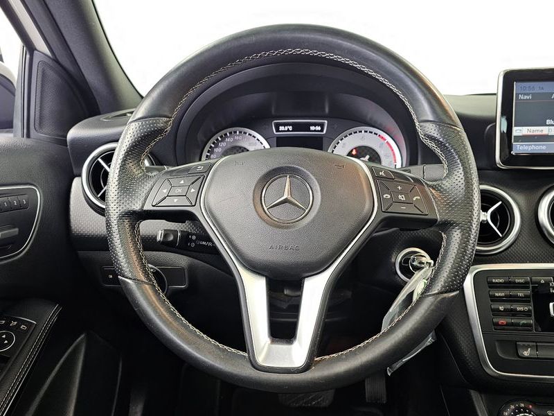 2014 Mercedes-Benz A-Class A200 CDI Night photo 13