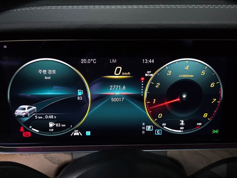 2022 Mercedes-Benz E-Class E250 Exclusive photo 8