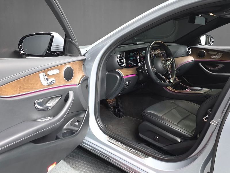 2022 Mercedes-Benz E-Class E250 Exclusive photo 10