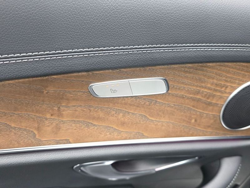 2022 Mercedes-Benz E-Class E250 Exclusive photo 18