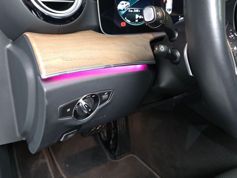 2022 Mercedes-Benz E-Class E250 Exclusive photo 28