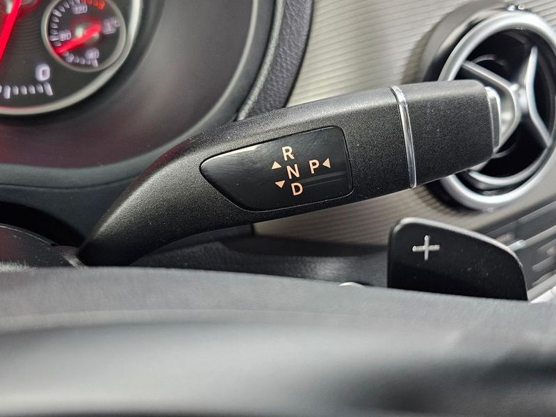 2016 Mercedes-Benz B-Class B200 d photo 9