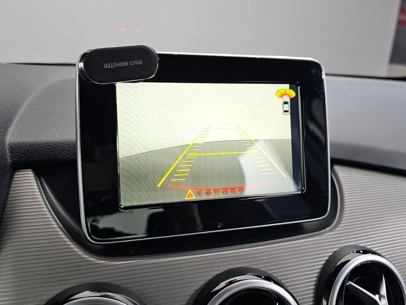2016 Mercedes-Benz B-Class B200 d photo 16