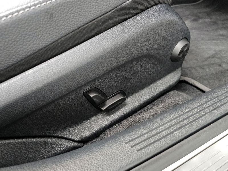 2018 Mercedes-Benz C-Class C200 photo 19