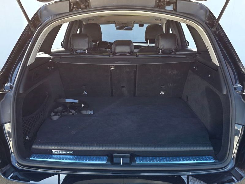 2019 Mercedes-Benz C-Class GLC350e 4MATIC Premium photo 18