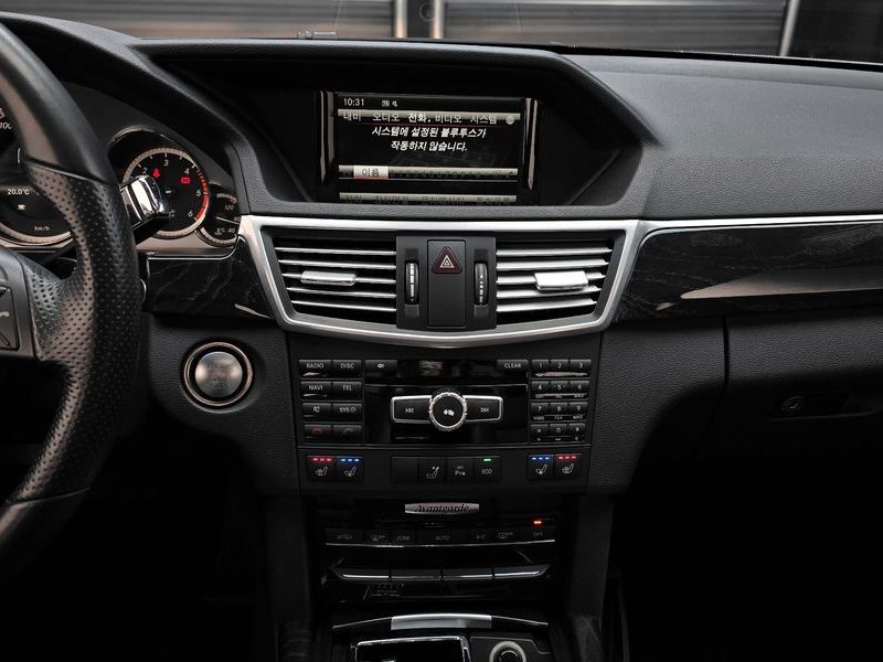 2013 Mercedes-Benz E-Class E250 CDI 4MATIC photo 14
