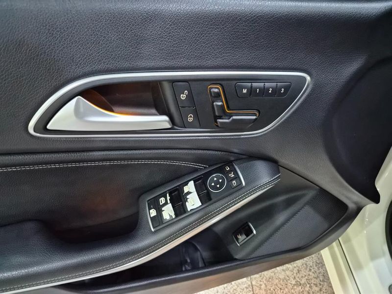 2014 Mercedes-Benz A-Class CLA200 CDI photo 15