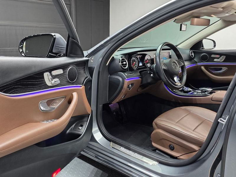 2017 Mercedes-Benz E-Class E300 AV Intelligent Drive photo 10