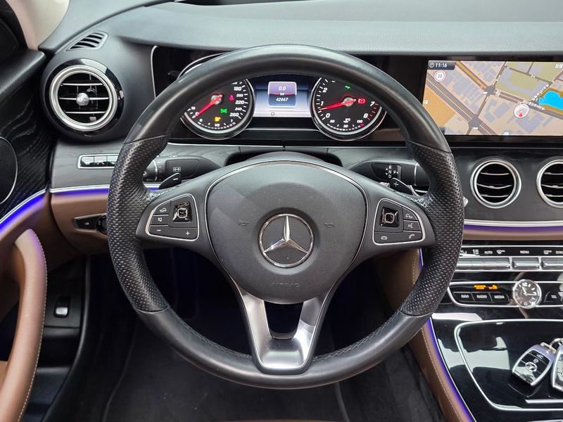 2017 Mercedes-Benz E-Class E300 AV Intelligent Drive photo 13