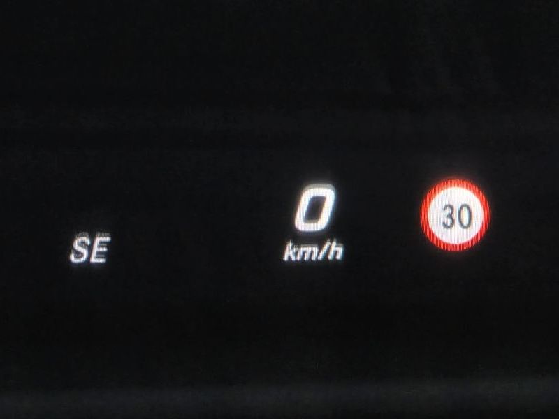 2017 Mercedes-Benz E-Class E300 AV Intelligent Drive photo 19