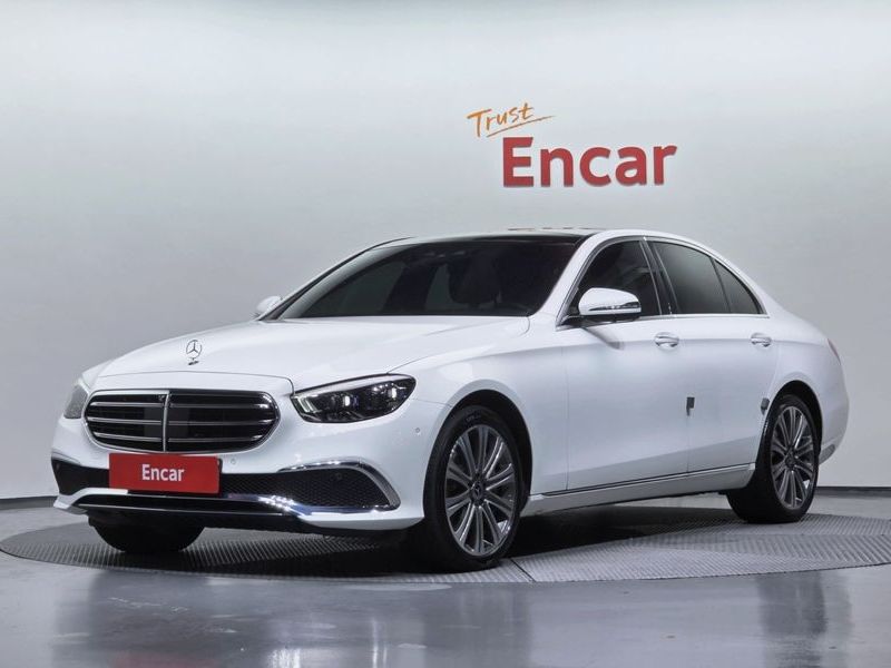 2021 Mercedes-Benz E-Class E450 4MATIC Exclusive photo 1