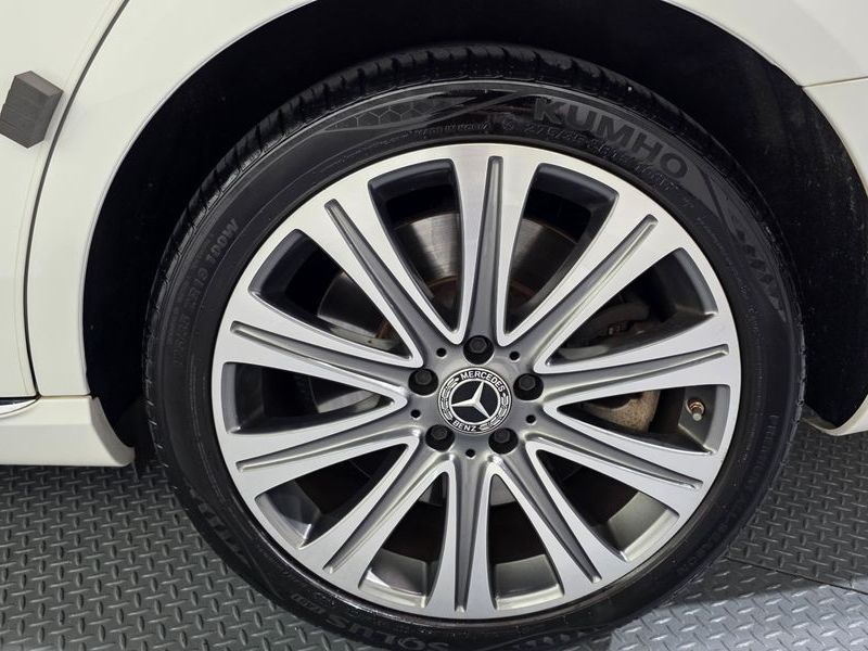 2021 Mercedes-Benz E-Class E450 4MATIC Exclusive photo 21