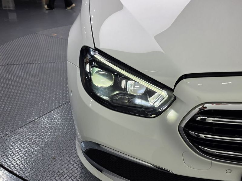 2021 Mercedes-Benz E-Class E450 4MATIC Exclusive photo 22