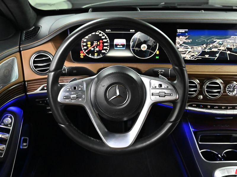 2019 Mercedes-Benz S-Class Maybach S560 4MATIC photo 13