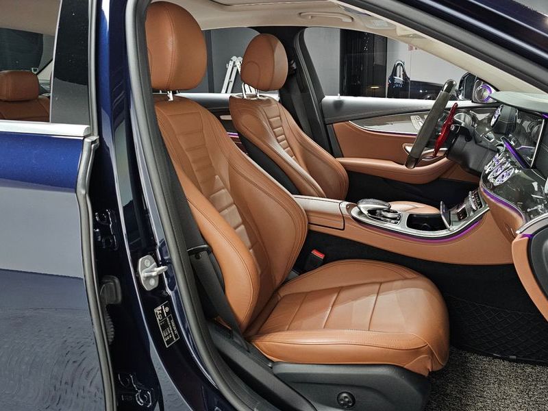 2018 Mercedes-Benz E-Class E300 4MATIC AMG Line photo 10