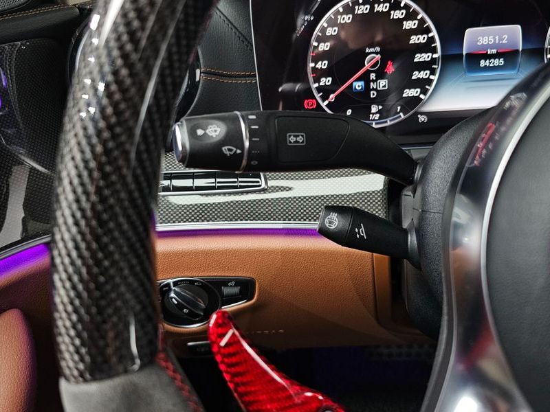2018 Mercedes-Benz E-Class E300 4MATIC AMG Line photo 17