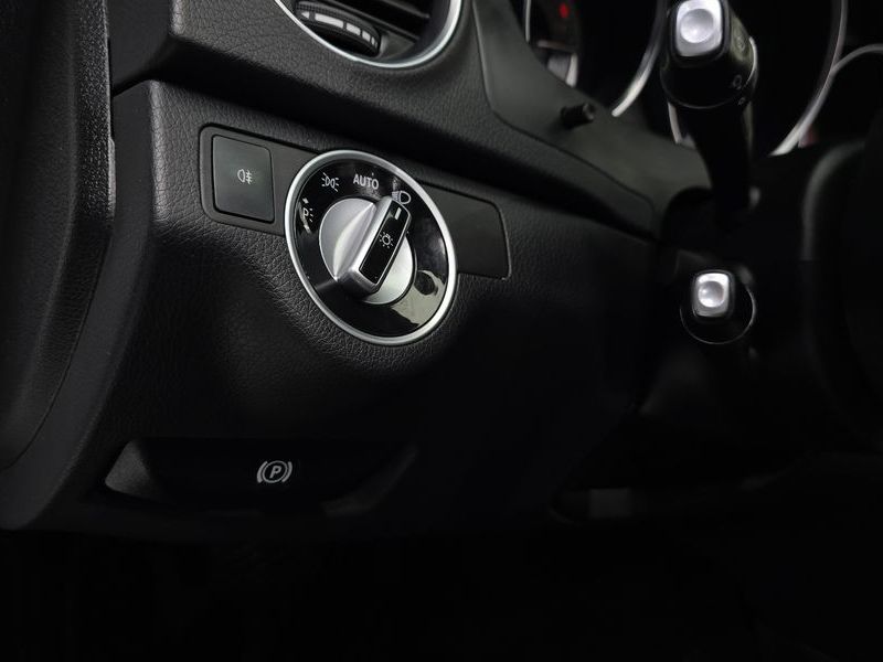 2013 Mercedes-Benz C-Class C220 CDI AVANTGARDE photo 14