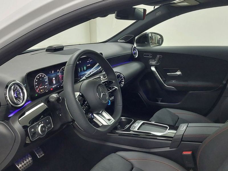 2025 Mercedes-Benz A-Class AMG A45 4MAITC+ Hatchback photo 14