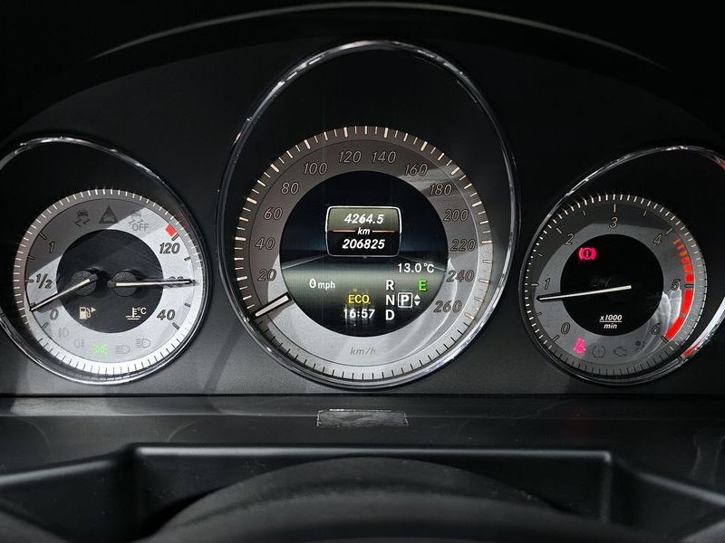 2014 Mercedes-Benz GLK-Class GLK220 CDI Premium photo 8
