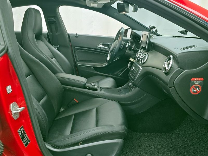 2015 Mercedes-Benz A-Class CLA200 CDI photo 11