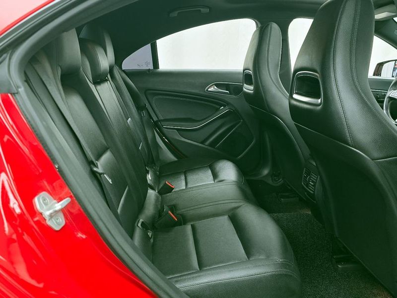 2015 Mercedes-Benz A-Class CLA200 CDI photo 12