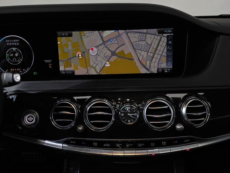 2020 Mercedes-Benz S-Class S450L 4MATIC photo 13