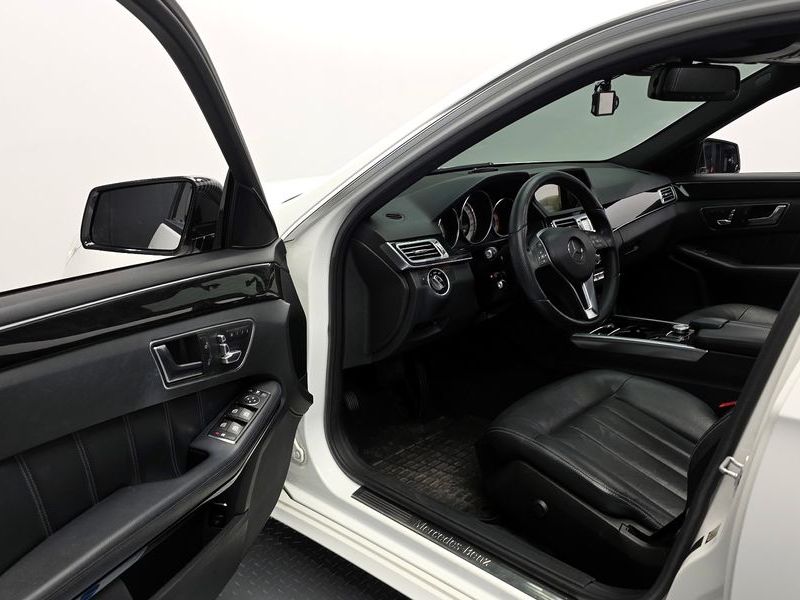 2014 Mercedes-Benz E-Class E220 CDI Avantgarde photo 10