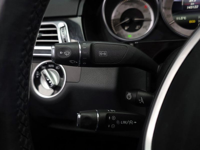 2014 Mercedes-Benz E-Class E220 CDI Avantgarde photo 16