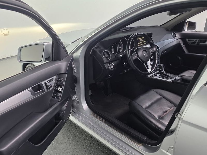 2013 Mercedes-Benz C-Class C220 CDI AVANTGARDE photo 10