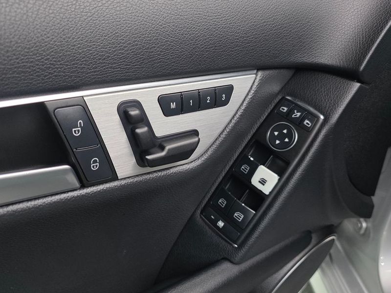 2013 Mercedes-Benz C-Class C220 CDI AVANTGARDE photo 17